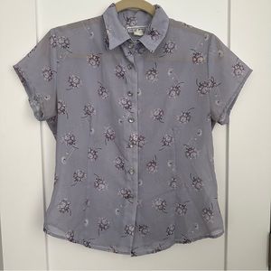 90s vintage lavender daisy floral button down blouse